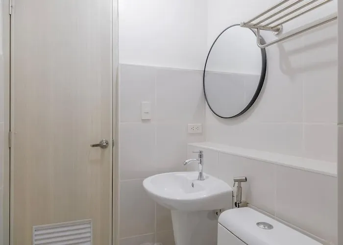 Apartment Japanese Stylish In Makati *